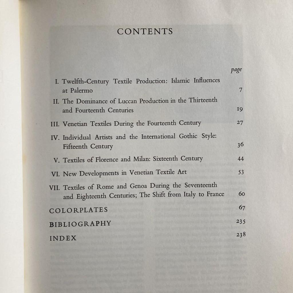 [USED] A TREASURY OF Great Italian Textiles