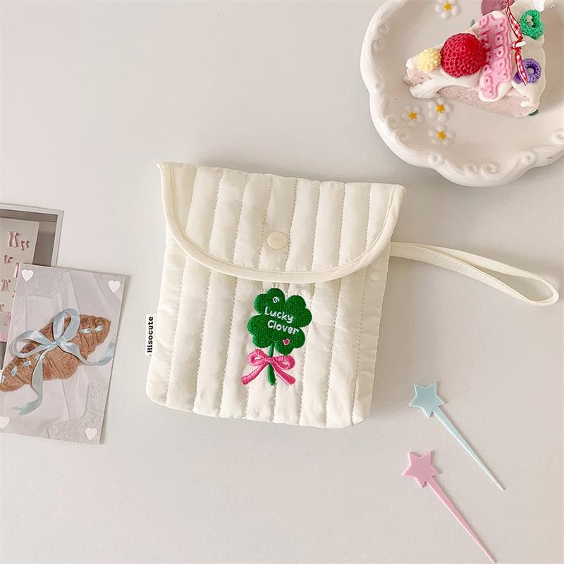 

Милая сумка для хранения кота с вишней и яблоком, портативная ручная сумка для хранения гигиенических прокладок, большая вместимость, женская косметичка, подарки