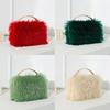 Borsa invernale in peluche da donna portatile con nappe e chiusura a lucchetto per uscite serali