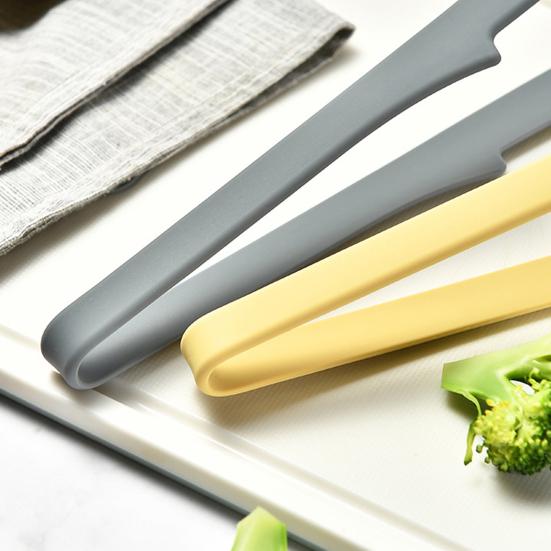 Non-Stick Silicone Tongs High Temperature Resistant Food Tongs Dishwasher Safe Kitchen Utensil for Grilling Steak Bread Food