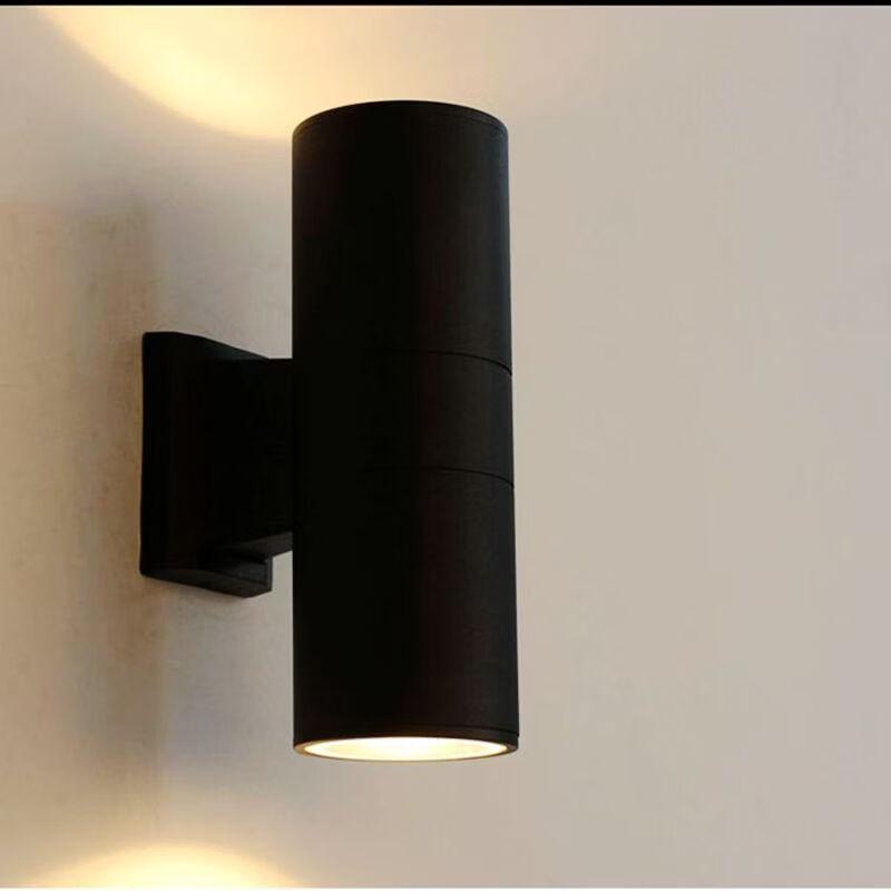 

UOSU Outdoor Up-Down Wall Lamp