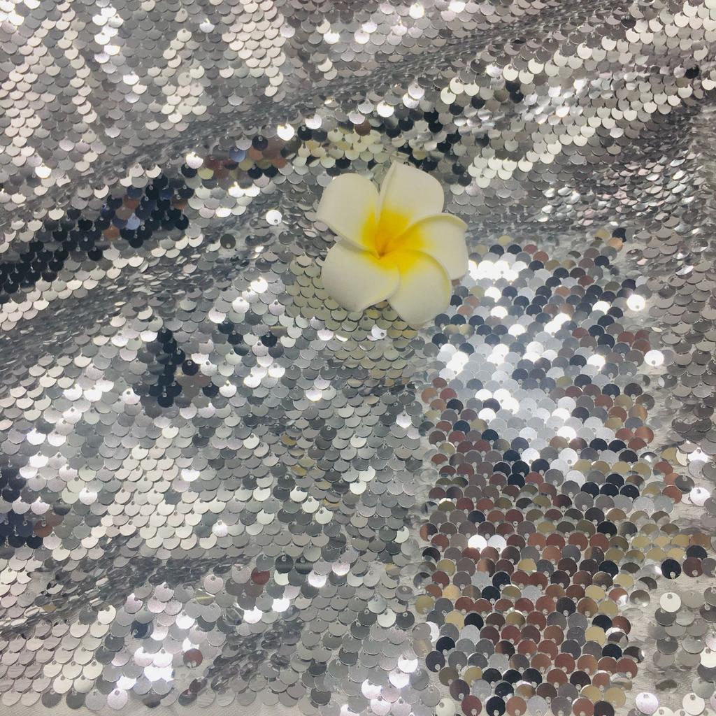 5mm Double-sided Flip-on Sequin Fabric for DIY Clothing, Bags ,background Wall Decoration of The Home