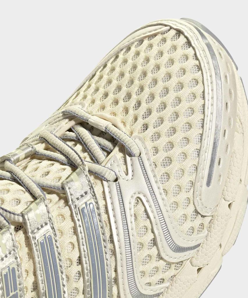 adidas Adistar Control 5 - White: Halo Silver / Ki2096