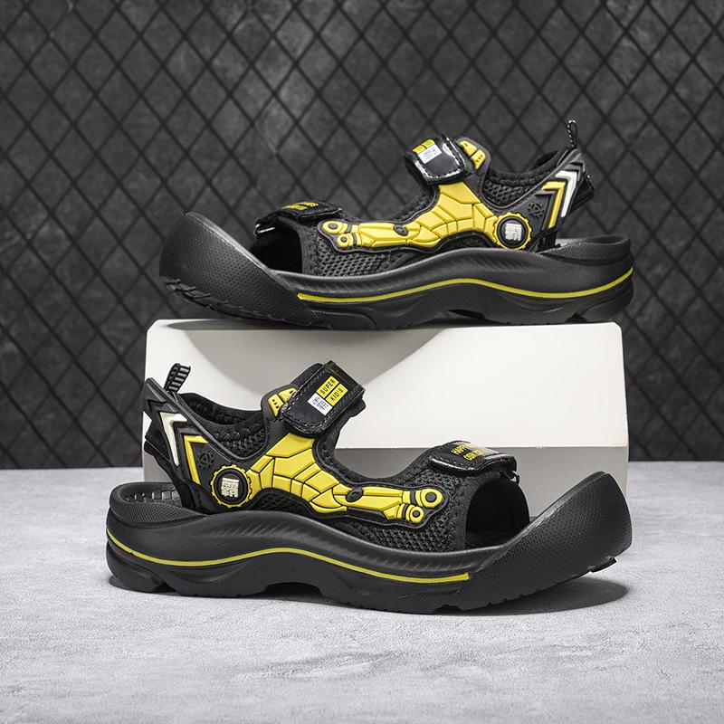 Boys' Non-Slip Sandals 2026 - Mech Style Closed-Toe Beach Shoes for Medium & Large Kids