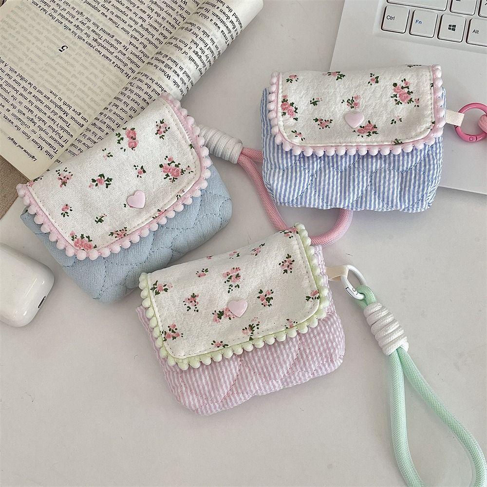 Gifts Cartoon Floral Coin Purse Portable Multifunctional Key Coin Purse Cute Quilted Storage Bag Cosmetic Lipstick Earphone