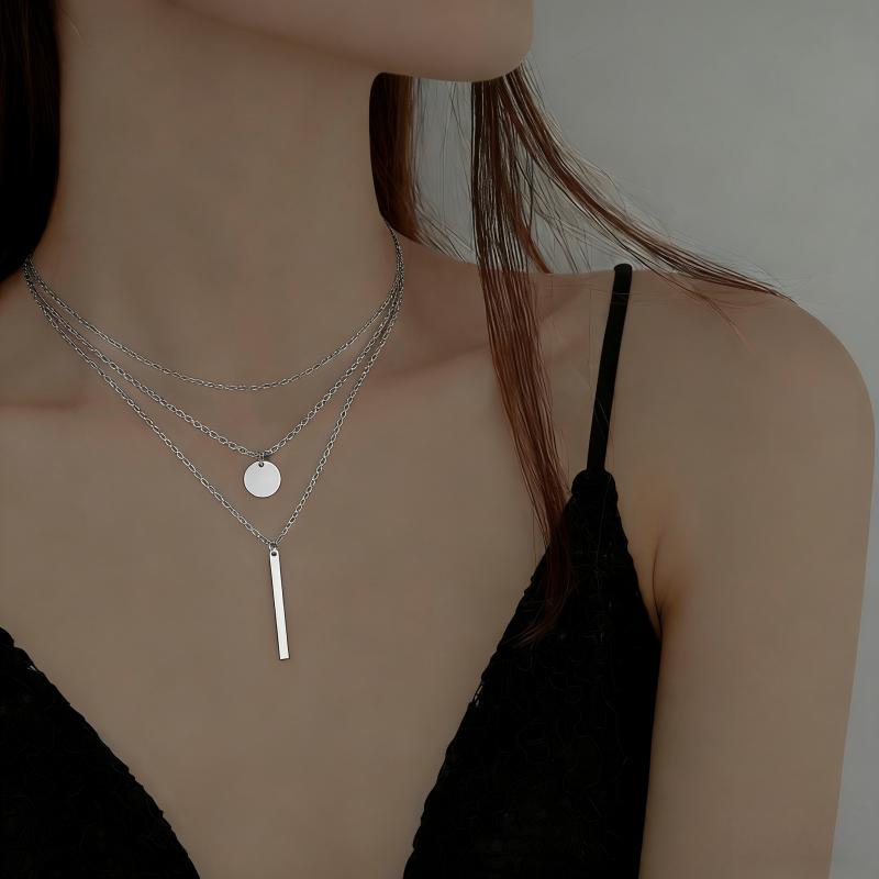 Collana Doppia Quadrata Rotonda Geometrica Lampeggiante da Donna Collana per Clavicola di Nicchia Fredda e Semplice Collana con Temperamento da Donna