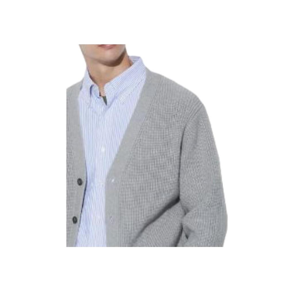 UNIQLO Solid Color Single-Breasted V-Neck Loose Long Sleeve Knit Sweater Men sweater Gray 466718-03