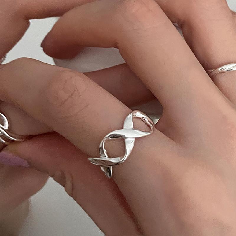 Fashionable Sleek And Adjustable Copper Ring For Women With Unique Minimalist Elements Geometric