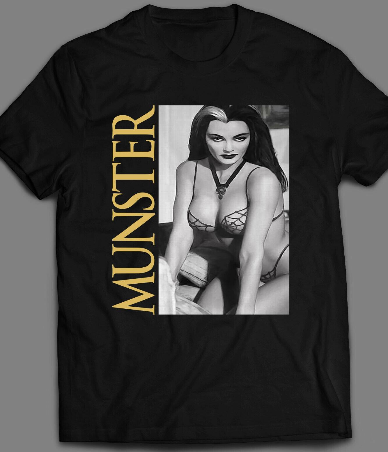 

Сексуальная футболка The MunsterS Lily Munster в стиле пин-ап на Хэллоуин S