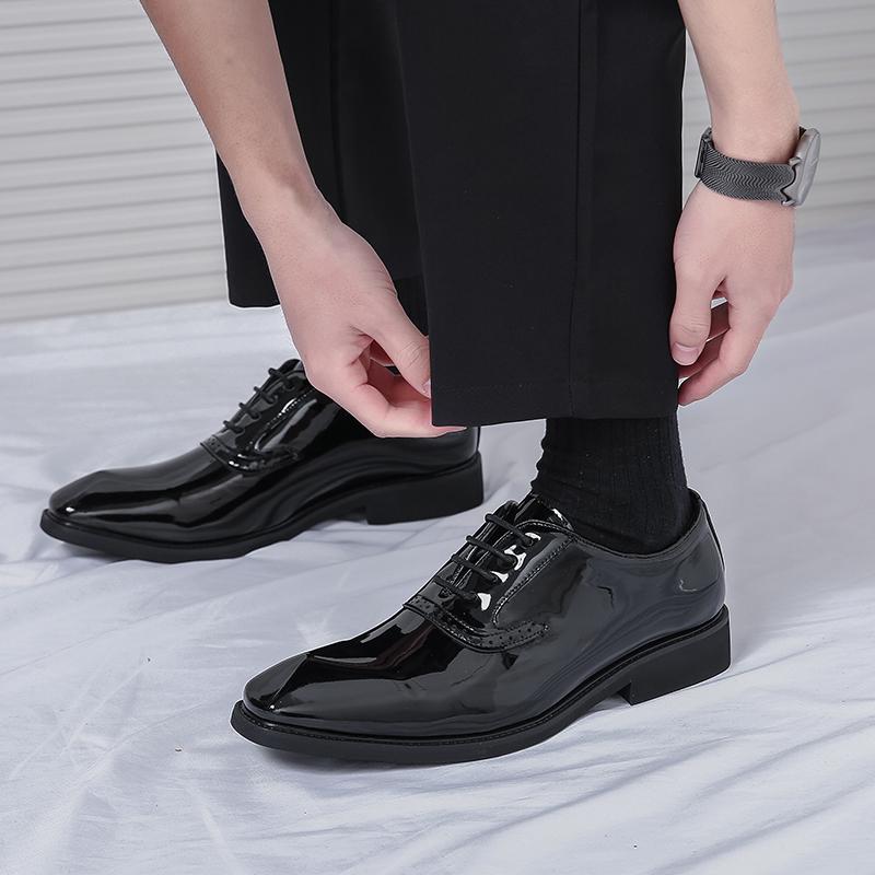 Fashion 2025 Men's New Oxford Shoe's Luxury Leather Refer Business Negotiation Gentlemen's Office Advanced Luxury Classic Retro Shoe's