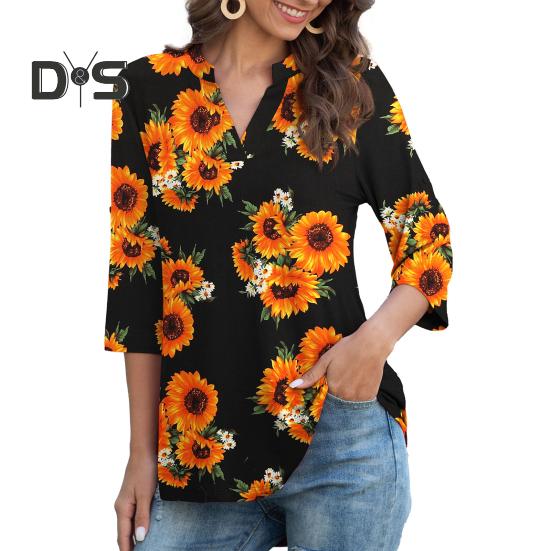 Women Shirt V-neck 3/4 Roll-Up Sleeves Lightweight Tops Flower Print Flowy Hem Tunic Tops Daily Wear