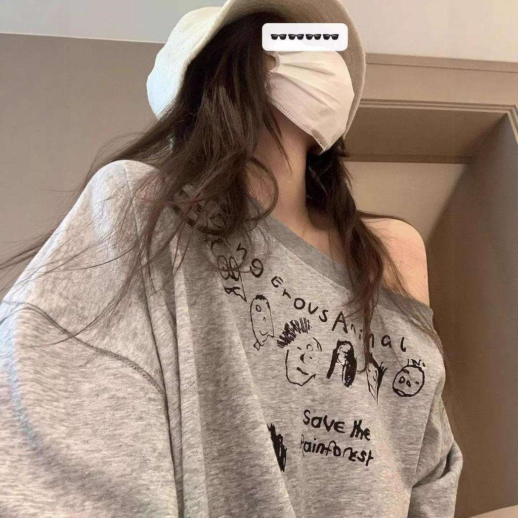 Korean Casual Off-the-Shoulder Women's Summer T-Shirt - Slanted Loose Fit, Short Sleeve Top.