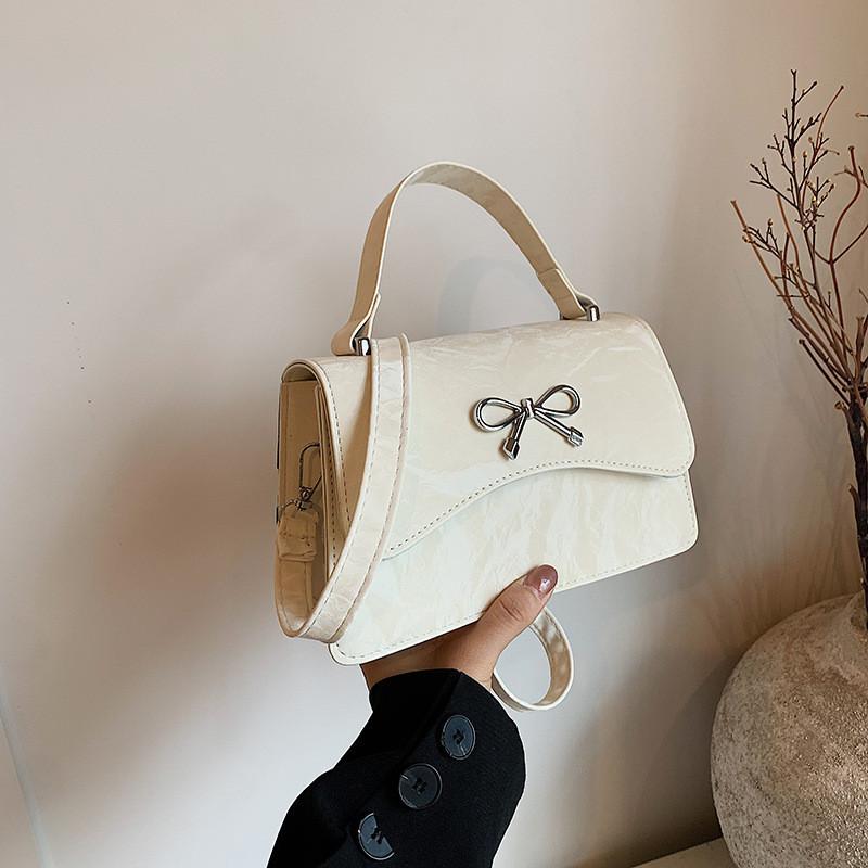 

Стильная женская летняя сумка через плечо 2024 года Модный повседневный маленький квадратный кошелек В черном, белом, розовом, серебристом