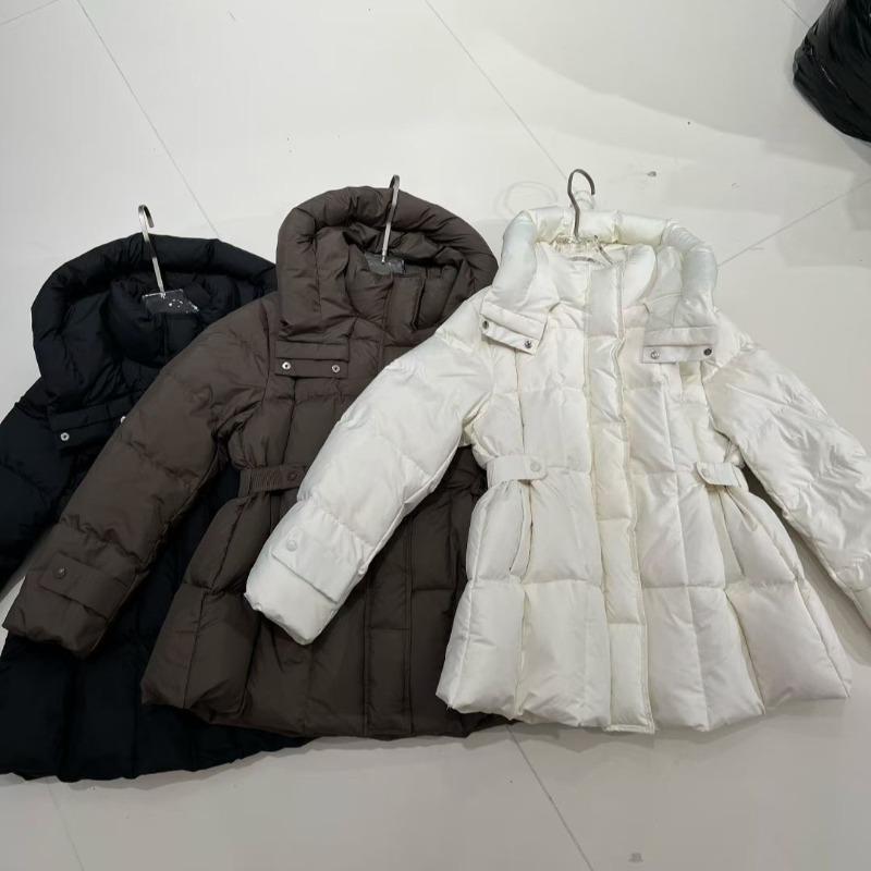 Black hooded duck down jacket, autumn and winter women's clothing, slim waist and thin medium and long down jacket women