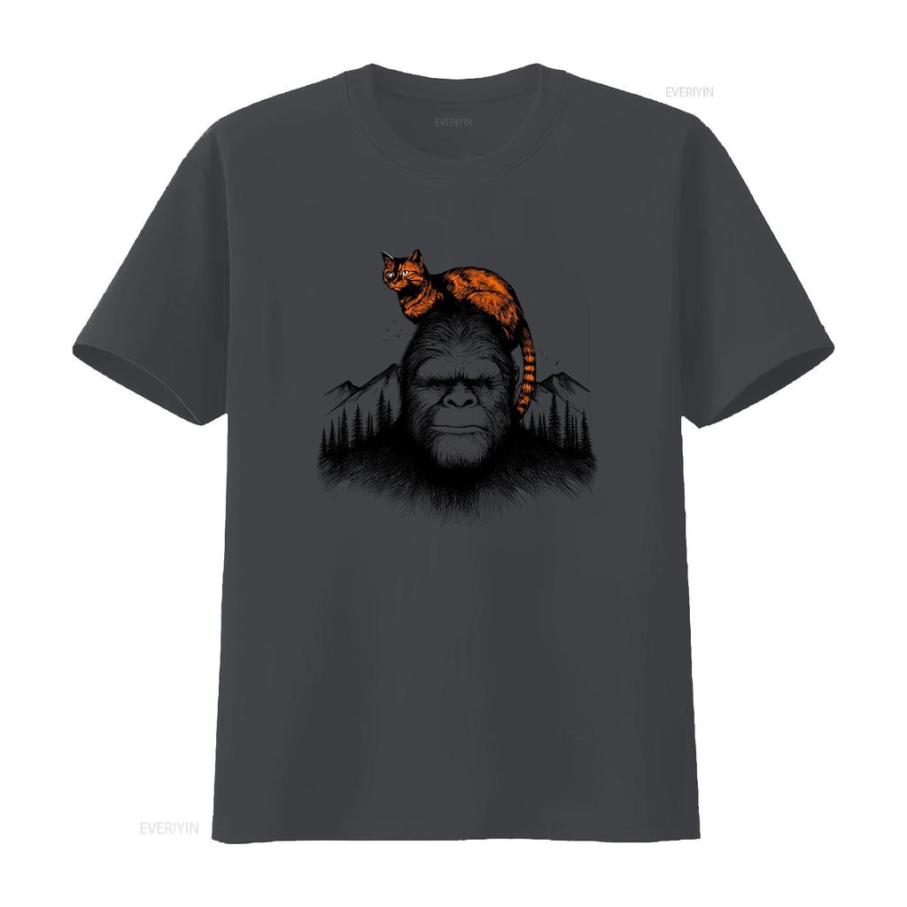 Sasquatch And Orange Cat T Shirt Unique Novelty Idea For Lovers Moms Cool Print vintage Washed graphic Breathable homme