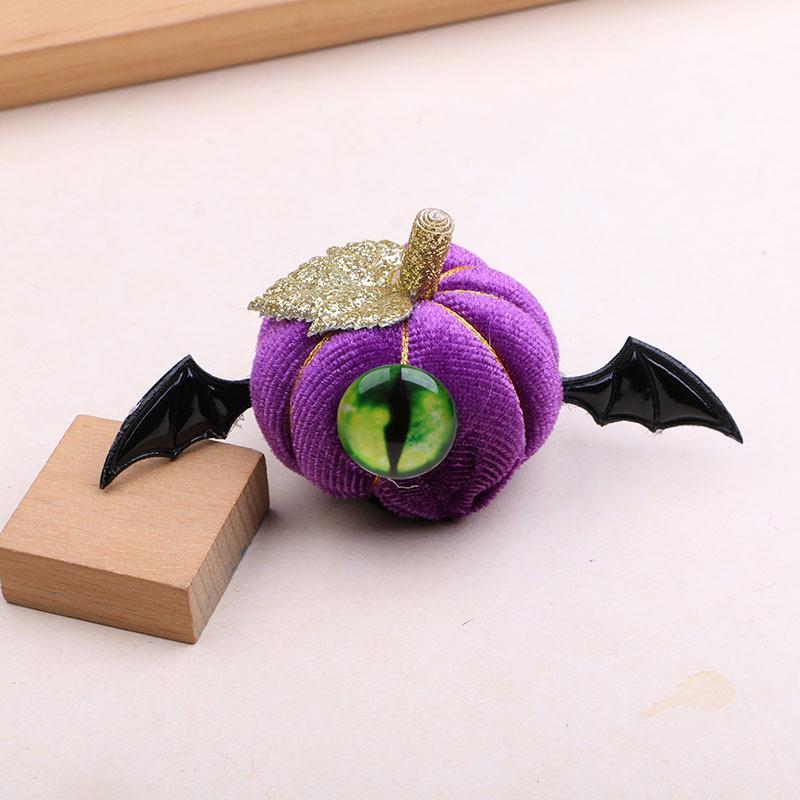 Halloween Hair Accessories DIY Kit: Quirky Bat & Pumpkin Cartoon Clips & Keychains