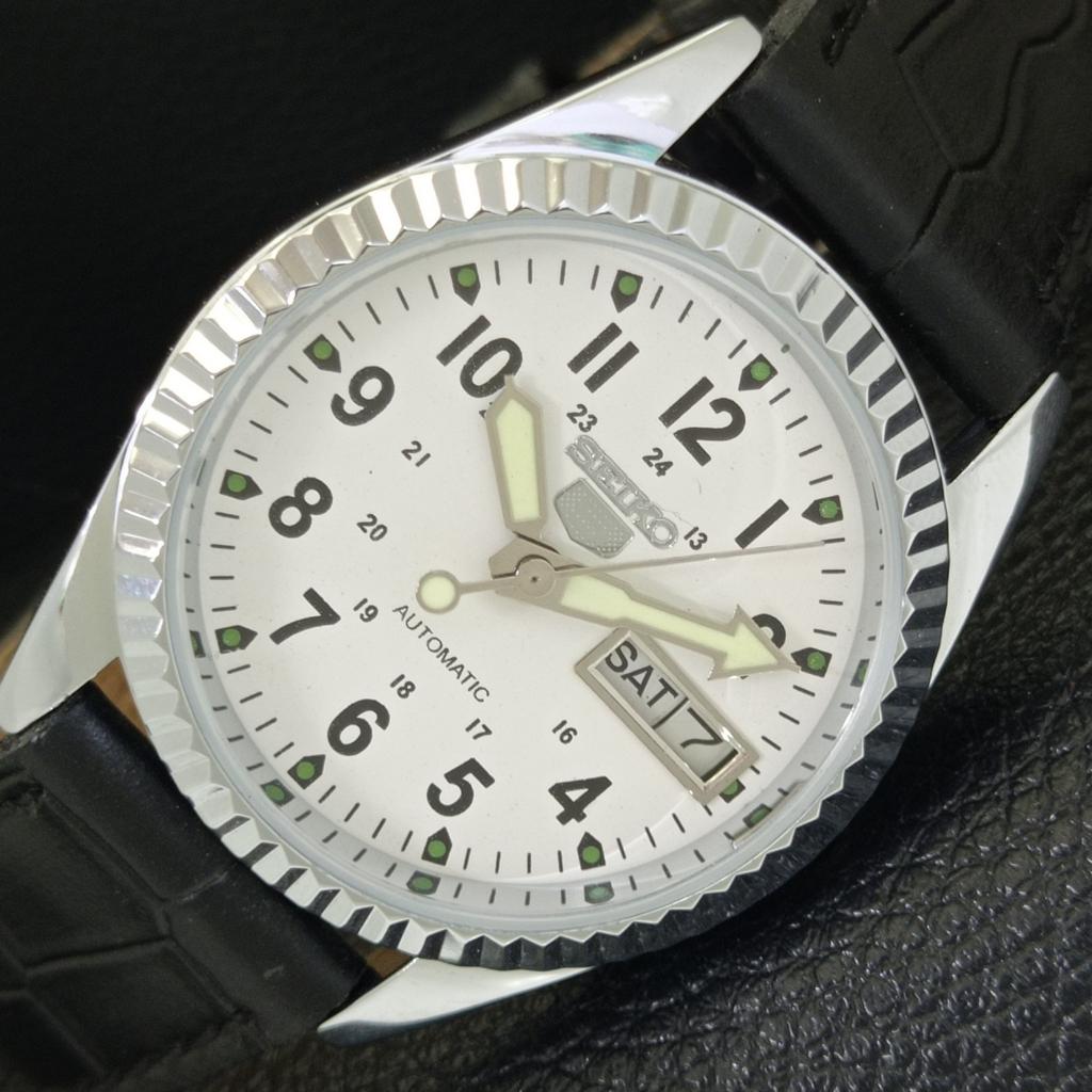 

ЯПОНСКИЕ ВИНТАЖНЫЕ ОТРЕМОНТИРОВАННЫЕ МУЖСКИЕ АВТОМАТИЧЕСКИЕ ЧАСЫ SEIKO 5 6309A БЕЛЫЕ a441624-1