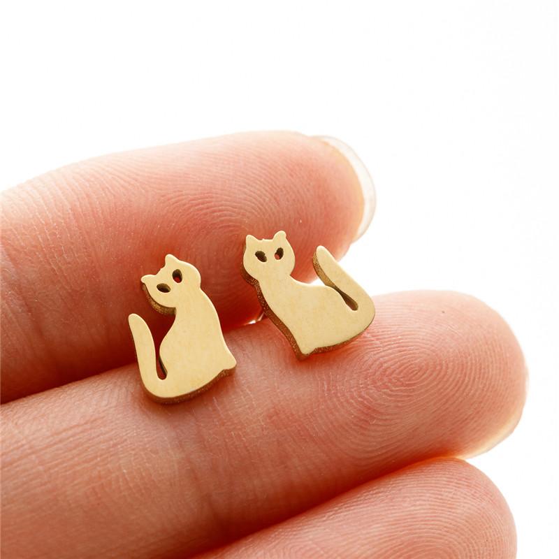 Simple T Bar Stud Earrings for Women Small Animal Ear Studs Punk Dove Leaf Dragonfly Spider Earings Fashion Jewelry Pendientes