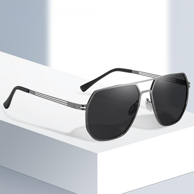 Fashion High Quality Photochromic Sunglasses Men Women Sun Glasses Chameleon Anti-Glare Driving