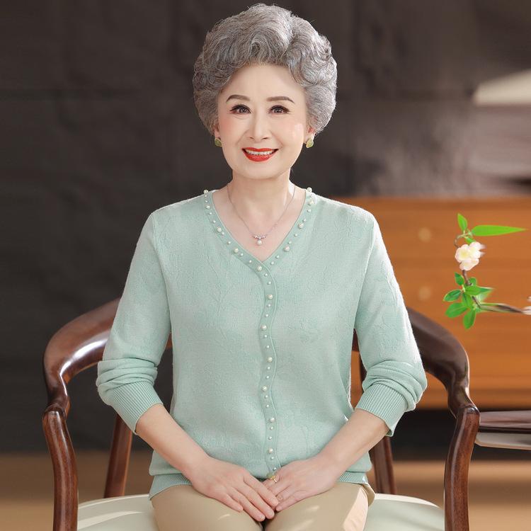 

Одежда для женщин среднего и пожилого возраста Мама Осень и Зима Новая Футболка-свитер с V-образным вырезом однотонная тонкая повседневная с длинным рукавом для ношения под низ 3XL