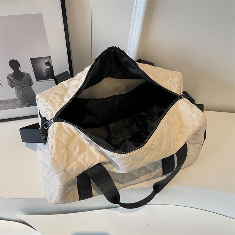 Short Trip Bag Women's Fashion Handbag Large Capacity Travel Luggage Bag Light Sports Storage Fitness Bag