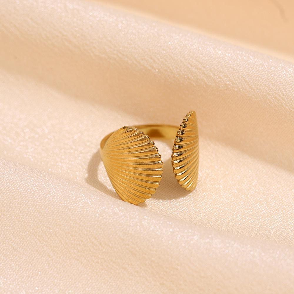 Minimalist Irregular Stainless Steel Open Ring: European & American Style Stackable Index Finger Accessory for Women