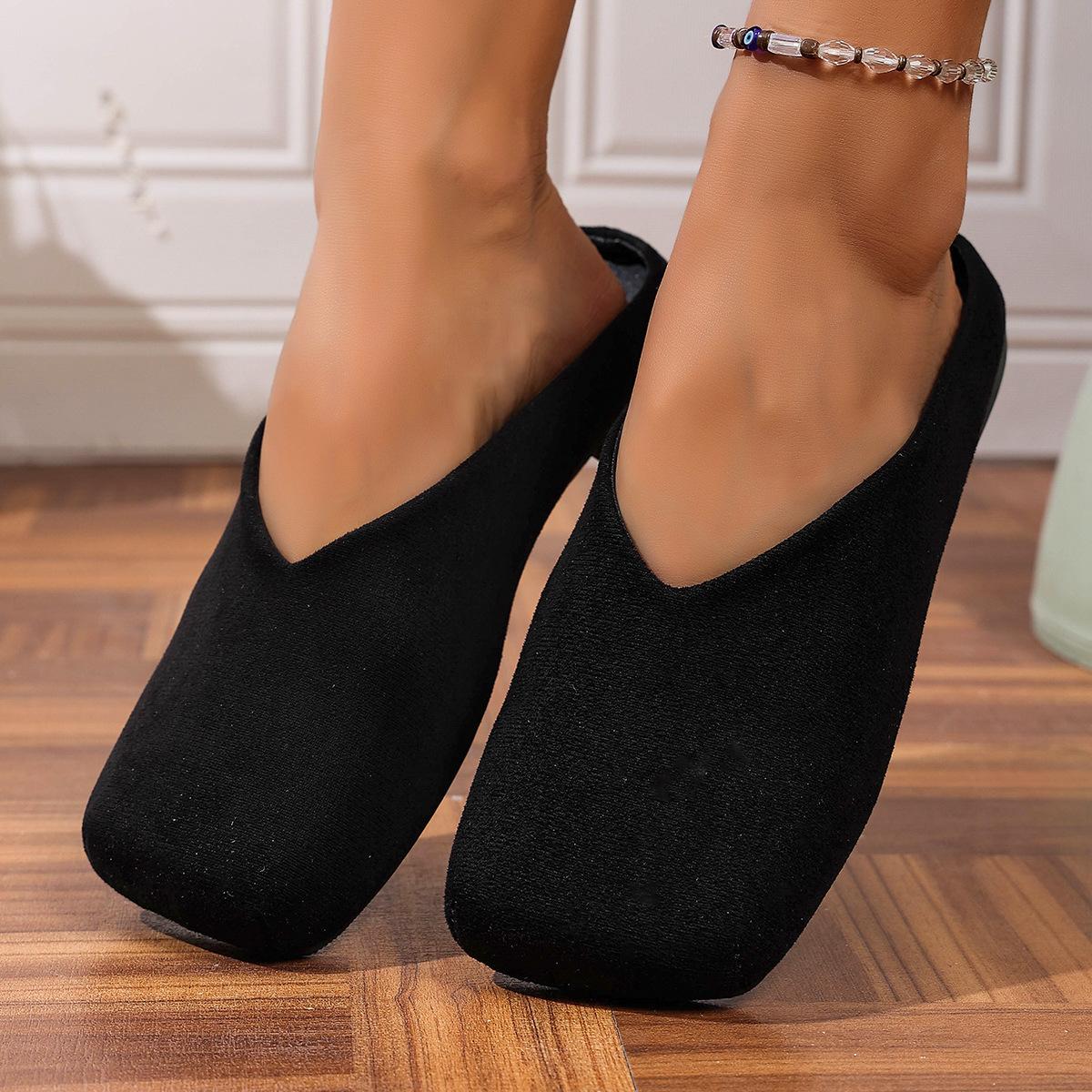Женские мюли широкой полноты с квадратным носком шлепанцы с низким каблуком и закрытым носком корейская мода осенние балетки для женщин 43 чёрный 1860₽