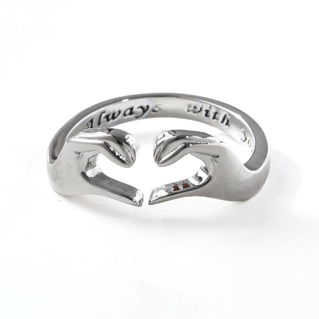 European & American Romantic Heart Gesture Couple Ring - Fashionable Double Hand Design