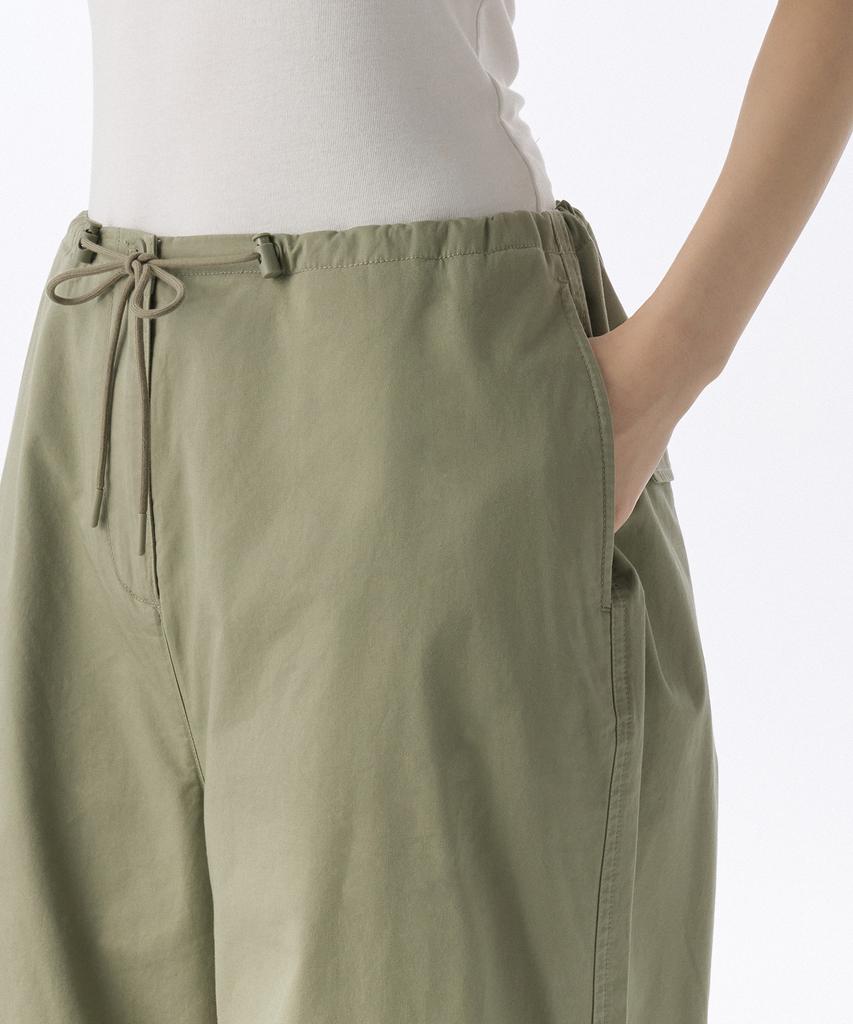 MUSINSA STANDARD WOMAN Women'S Cotton Parachute Pants [Light Khaki]