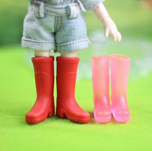 1/6 1/12 Doll House Simulation Miniature Mini Long Rain Shoes Boots Model Decor
