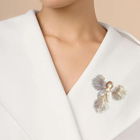 Faux Pearl Angel Brooch Handmade Brooch Pin Christmas Gift with Shiny Accents Elegant Accessory for Jacket Scarf Bag Festive Party Decor