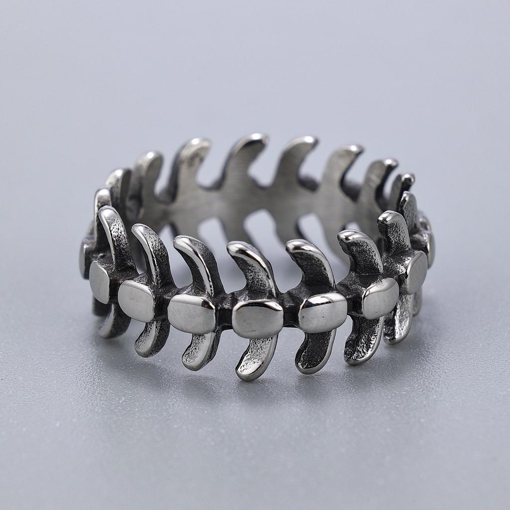 Stainless Steel Fade Resistant Dragon Bone Design High Street Retro Unisex Hip Hop Personality Ring