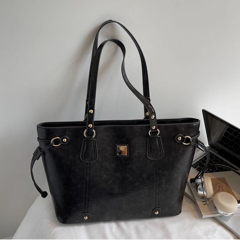 Retro bag women's large capacity 2205 autumn and winter versatile simple shoulder bag premium texture tote bag