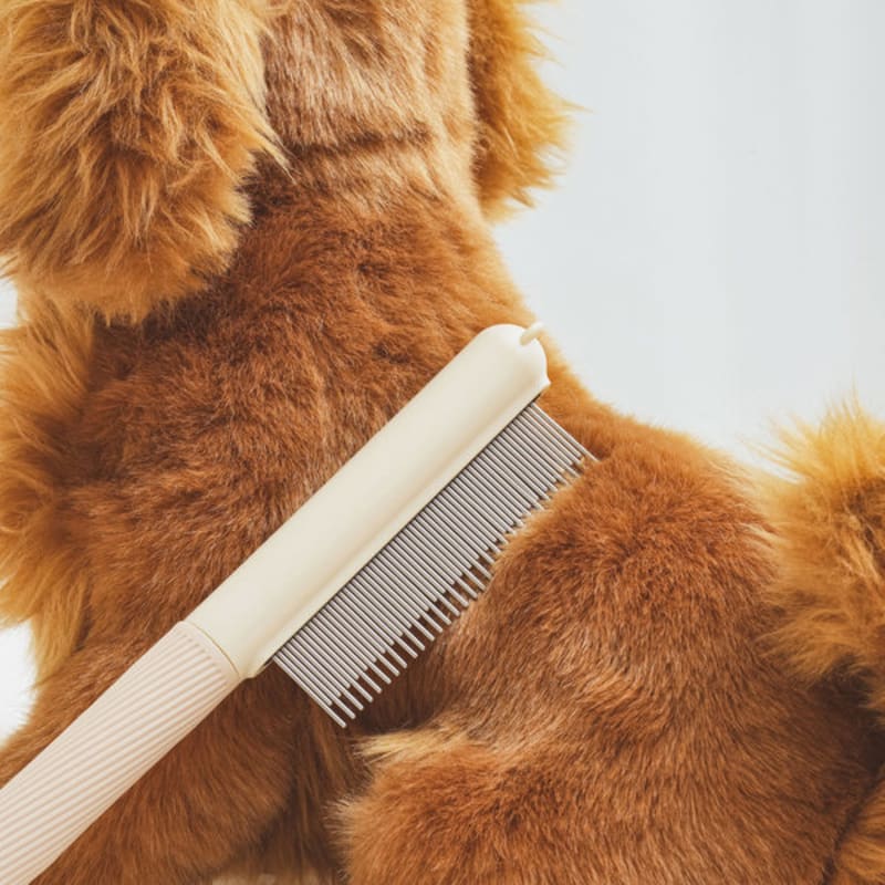 Perie dreaptă cu pieptene dublu [Animal de companie]