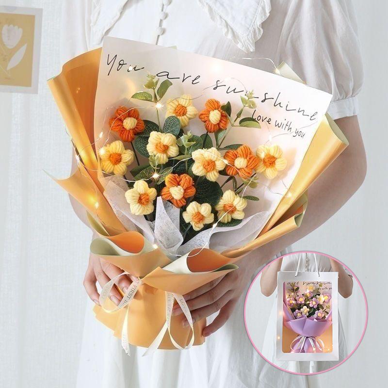 Mother'S Day Crochet Bouquet Finished Hand-Woven Artificial Flower Graduation Season Girl Friends Birthday Bouquet With Gift Bag