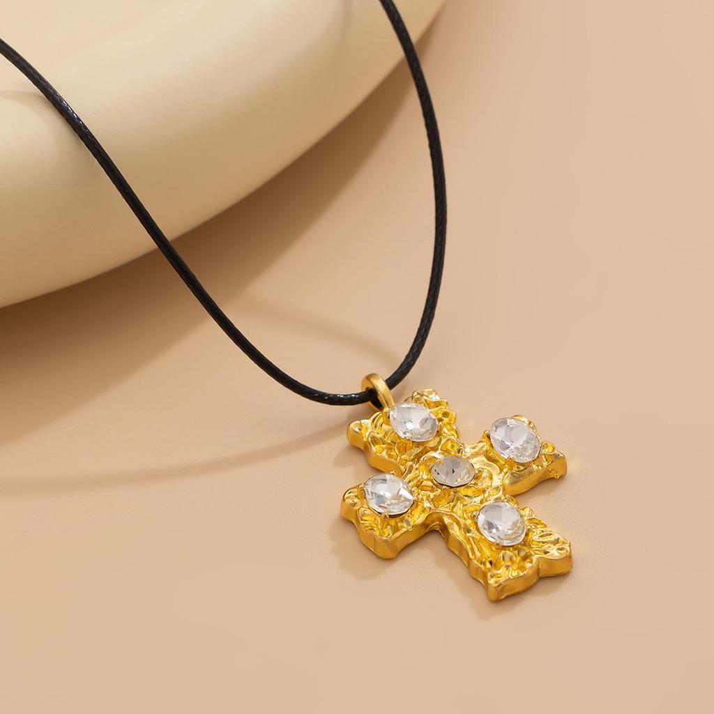 Classic Sun Pendant Necklace Set with Imitation Pearls and Waxed Leather Cord