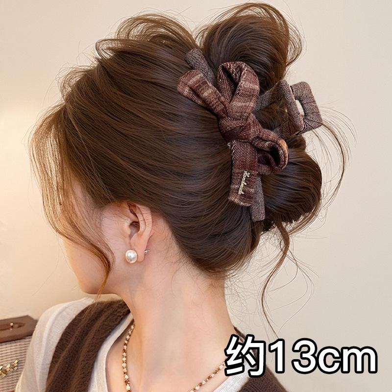 Trendy Fashion Elegant Plush Grab Clip Women's Large Hair Volume High-Level Sense Clip Hairpin Autumn and Winter Back Head Shark Clip Hairpin Headwear