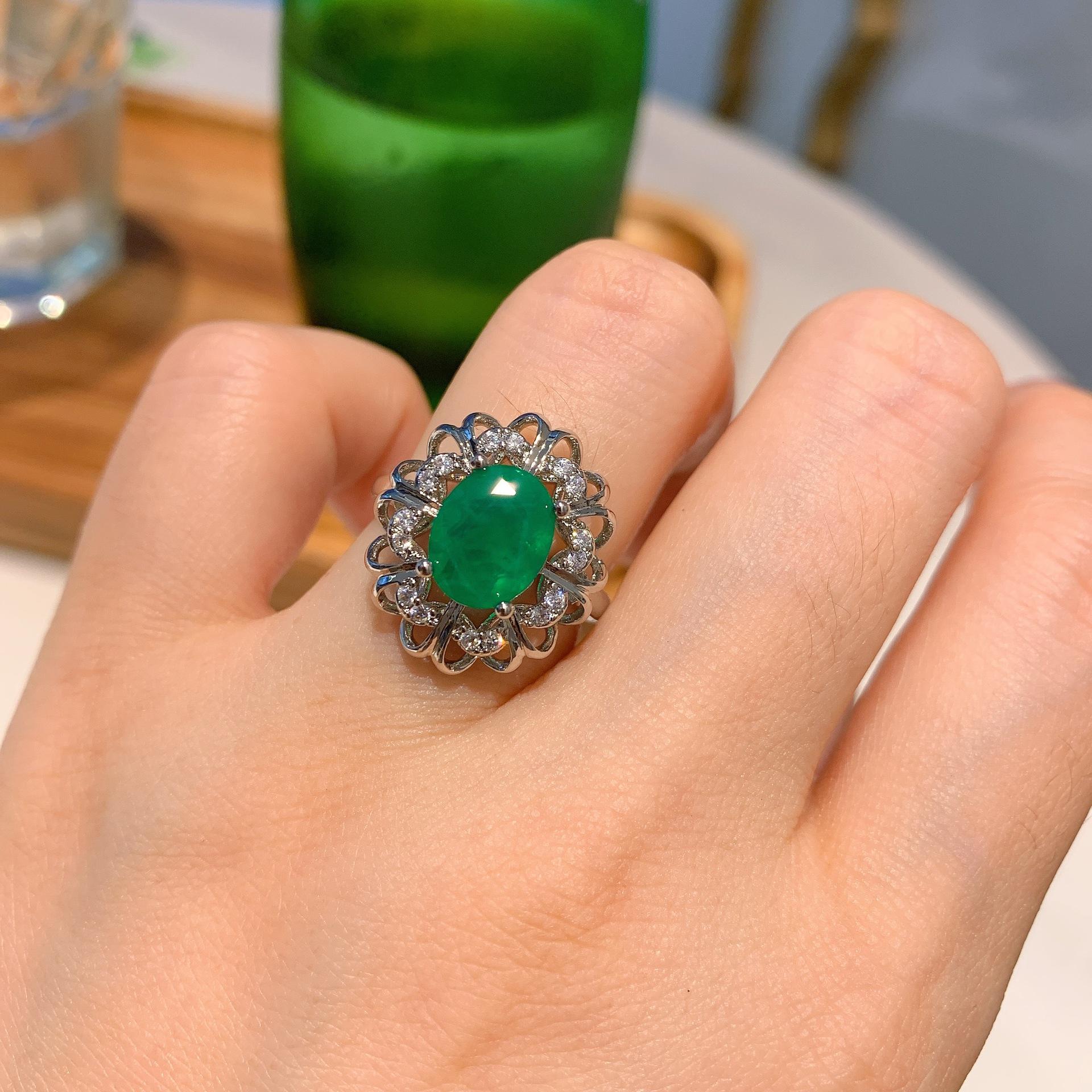 

Ювелирное имитация изумрудного кольца винтажный комплект подвеска цветок драгоценный камень кольцо