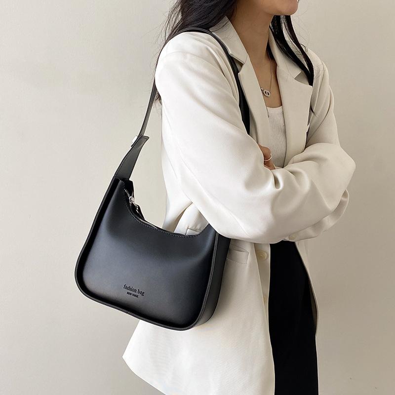 Small Designer Women's Black Bag Simple Retro Crossbody Bags Luxury Pu Leather Female Handbags Pure Color Bucket Shoulder Bag