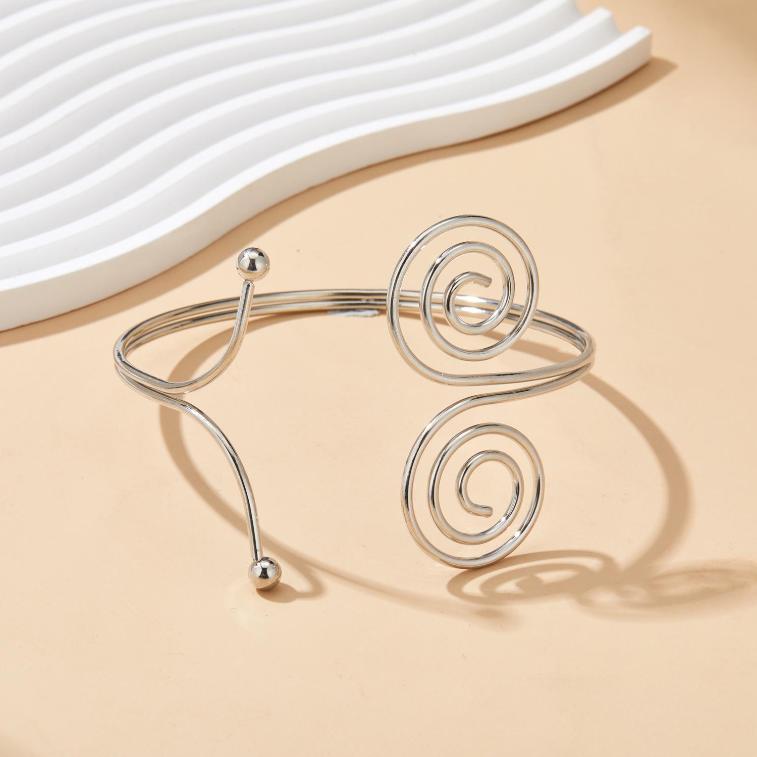 Cross-Border New Creative Double-Layer Adjustable Spiral Metal Armband for Fashionable European and American Styles