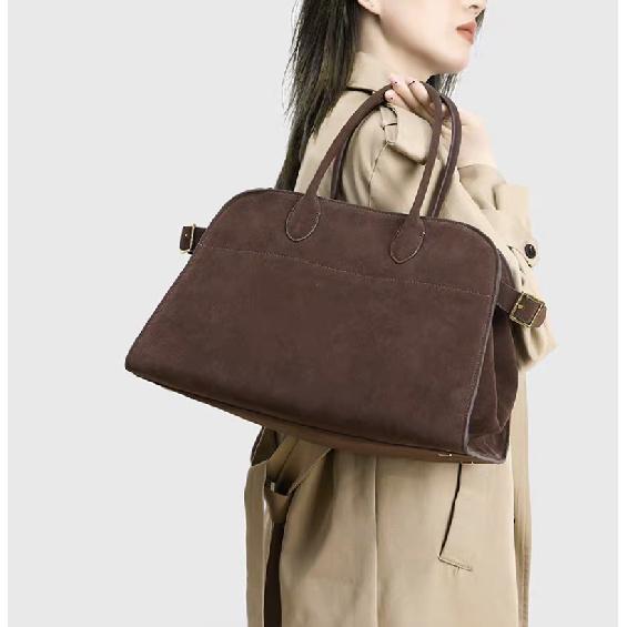 2025 Winter New European and American Retro High-End Large Capacity Matte Commuter Bag Versatile Shoulder Handbag Women's Bag