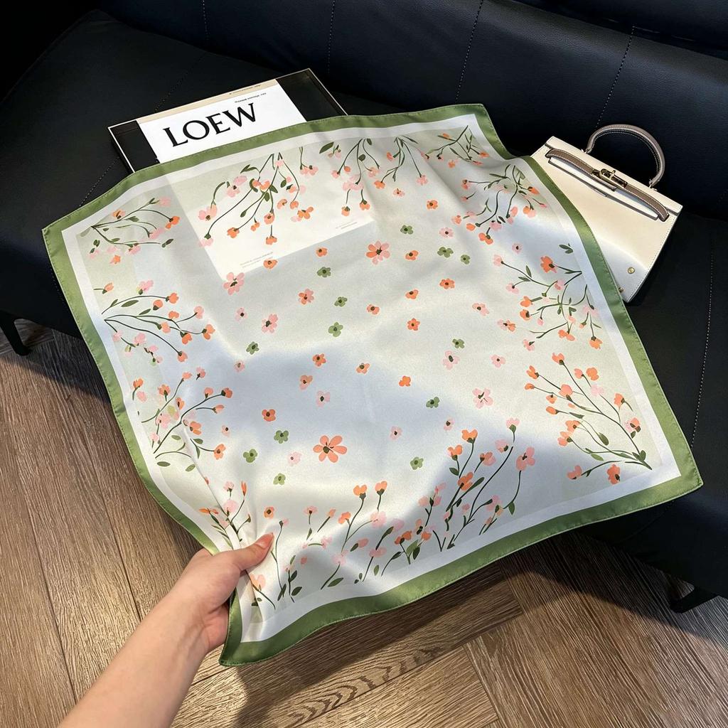 New old money wind chain neck scarf women's commuting versatile soft silk scarf neck protection shawl outer scarf