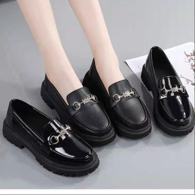 Loafers 2025 New Leather Shoes Women's Spring British Style Versatile Single Shoes Patent Leather Soft Sole Cover Foot Pedal