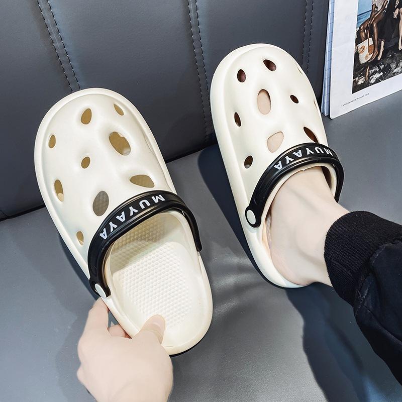 Letní outdoorové oblečení s pocitem šlapání na feces, protiskluzové, proti zápachu a návěs. Venkovní sportovní plážové sandály s velkou špičkou