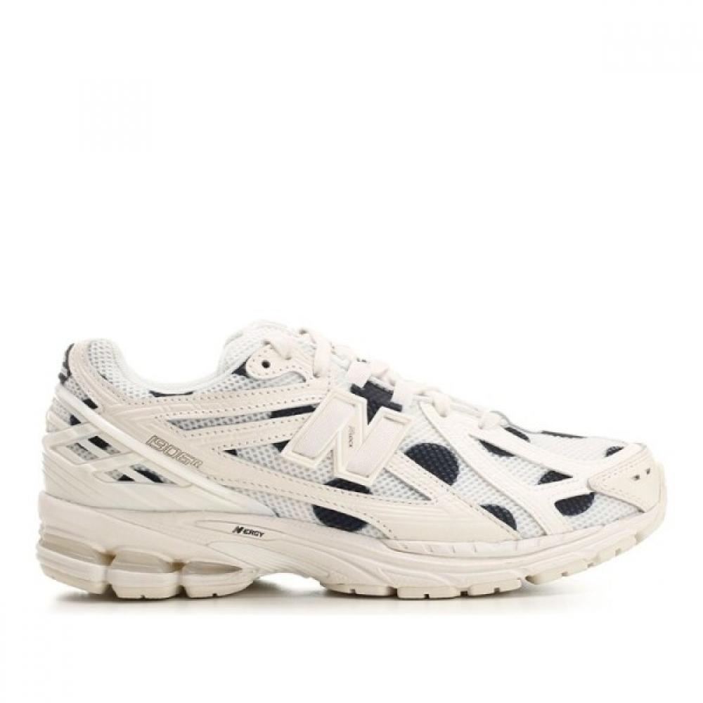 

New Balance M1906 Sea Salt Low Top Sneakers M1906rpc Sea Salt US6.5
