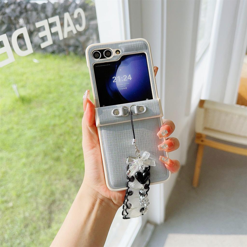 For Samsung Galaxy Z Flip5 5G Cross Texture PU Leather+PC Phone Case with Lace Beaded Pendant