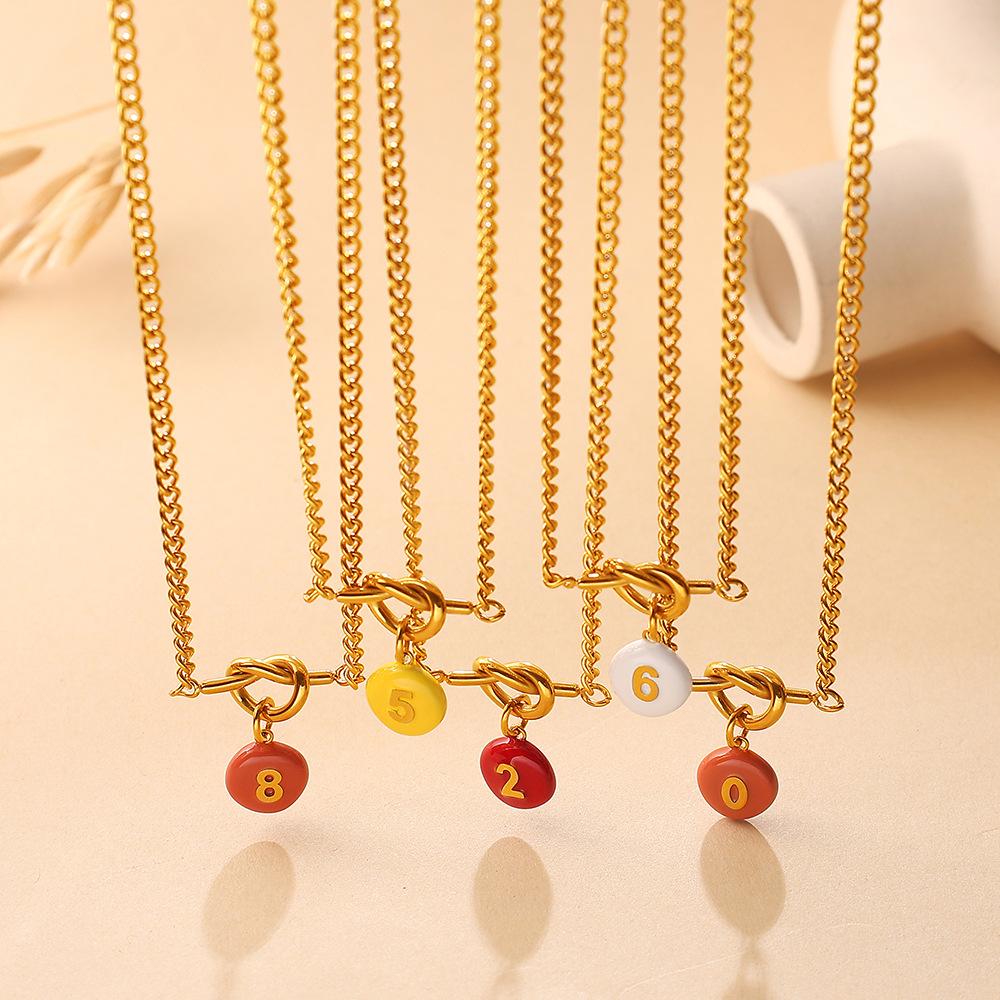 Summer Beach Wind Dopamine Contrast Digital Card Knotted Necklace Gold Plated Stackable Collarbone Chain