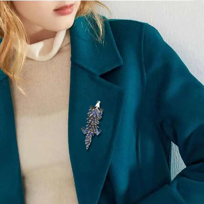 New Creative Vintage Pangolin Brooch with Waggable Tail - Animal Suit Pin Accessory