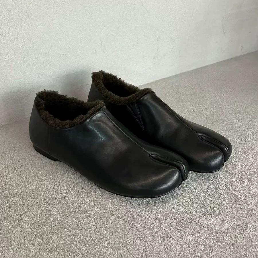 Cowhide Version~ Retro Niche Flat Shoes, One-pedal Pig's Trotters Split-toe Shoes, Women's Autumn and Winter Velvet Single Shoes, Small Leather Shoes