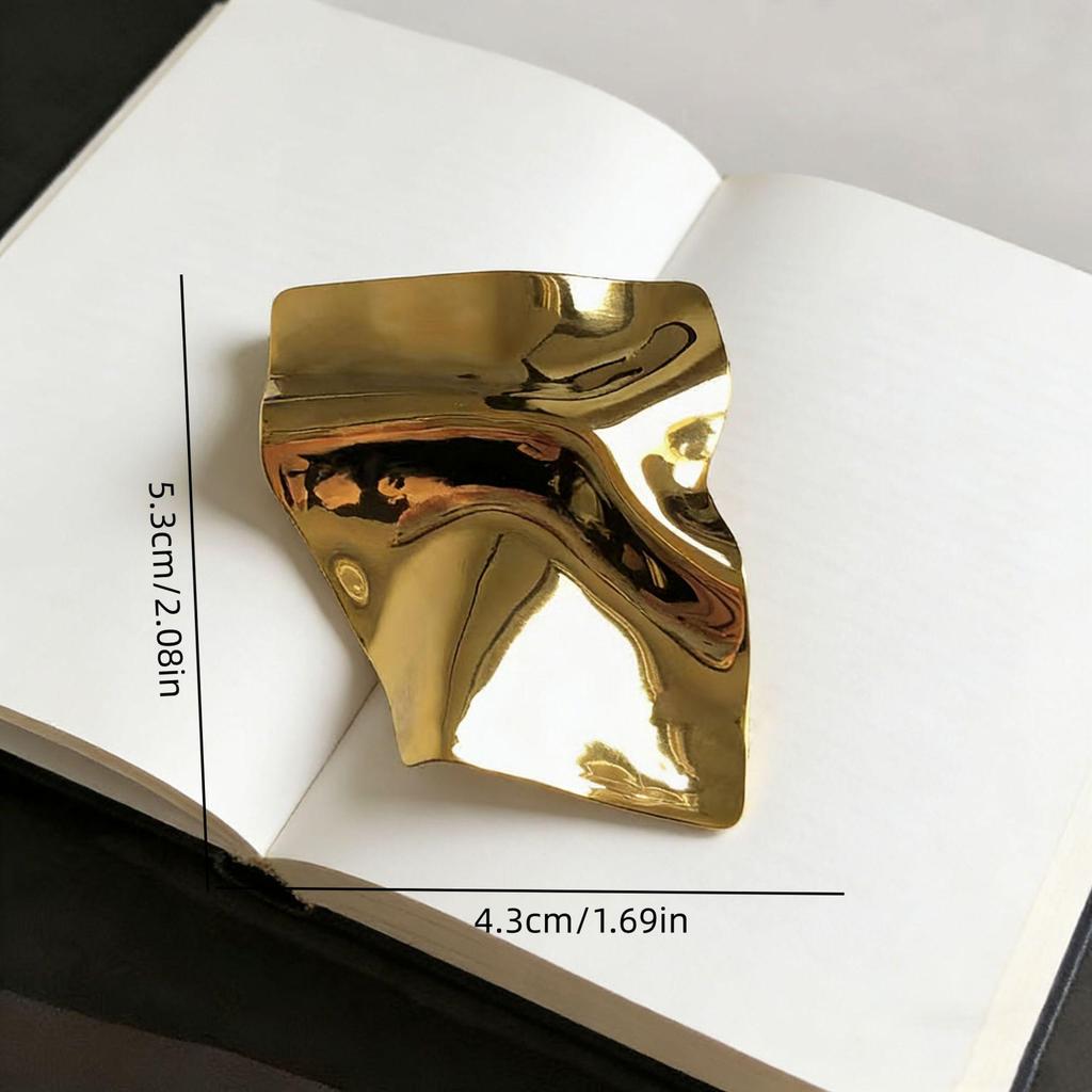 Geometric Irregular Metal Brooch - Niche Design for Daily Commute & Street Style